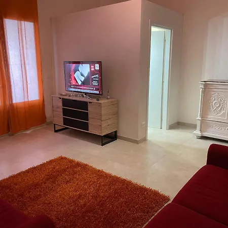 La Casa Di Santo E Toto *