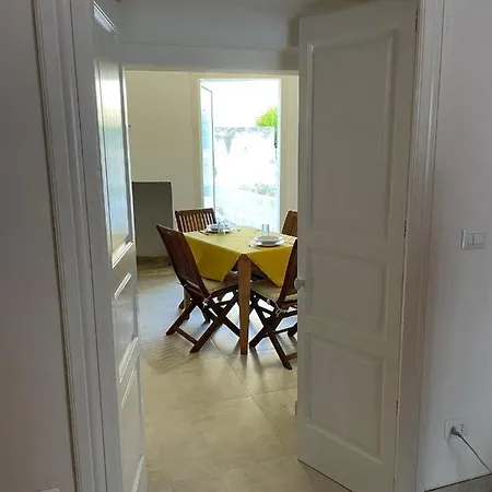 Holiday home La Casa Di Santo E Toto Racale